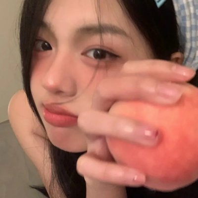 陪她一会儿 海报